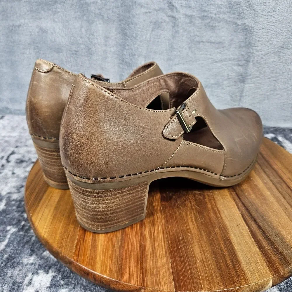 Dansko Hollie Womens 10.5 Taupe Burnished Leather Block Heels Shoes Booties 41